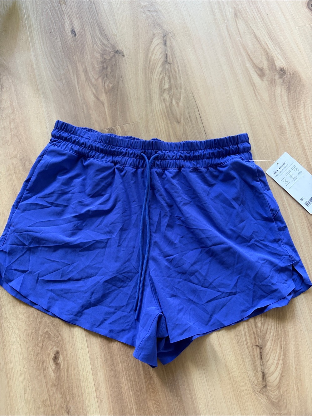 NWT Women’s Athleta Crossroads Shorts